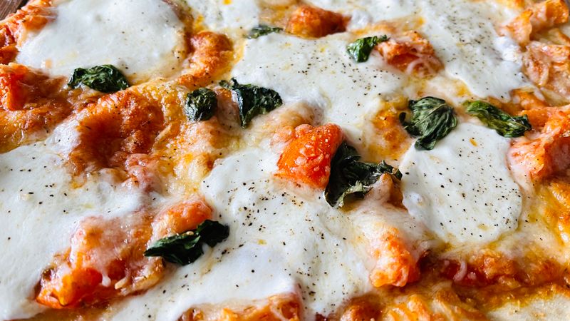Margherita pizza with fresh basil