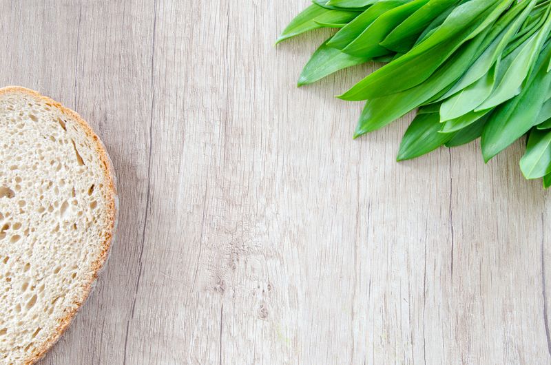 Garlic bread with herbs and butter